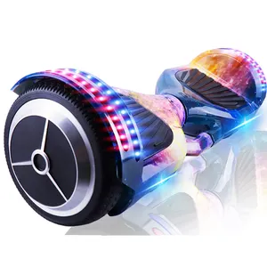 Desain Baru Hoverboard Mobil Keseimbangan Led Lisghts Skuter Listrik untuk Anak-anak Dewasa