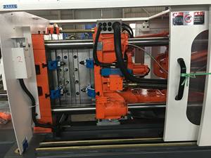 Máquina de moldeo por inyección de plástico, máquina de cierre de botellas de HDPE, 110T - Product Image 6