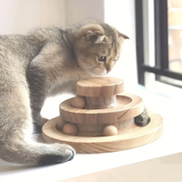 Accessoires pour animaux de compagnie en bois Jouet interactif Jouet pour chat en bois Produits pour chat en bois Jouet pour chat en bois à 3 niveaux avec boucle de boule