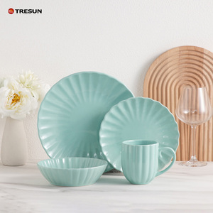 Lot de 16 pièces de vaisselle de luxe en porcelaine, vert menthe, motif citrouille en relief, comprenant assiettes, bols et tasses, <span class=keywords><strong>service</strong></span> pour 4 personnes - Product Image 2