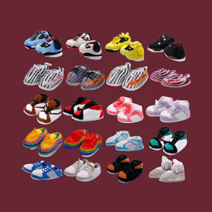 Chaussons d'intérieur légers et luxueux unisexes, vente en gros, baskets en peluche, chaussons de maison, chaussures de sport pour femmes, tennis, basket-ball - Product Image 1