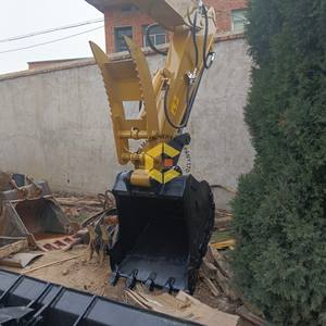 Used CAT 307.5 Mini Excavator Japan Origin 7.5-8.1t Weight & 10rpm <b>Swing</b> Speed for Municipal Engineering & Landscaping - Product Image 3