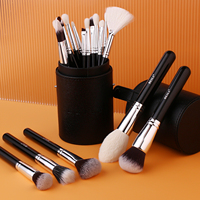 Ensemble de pinceaux de maquillage en cheveux synthétiques végétaliens de luxe de haute qualité fond de teint de beauté pinceaux de marque privée personnalisables