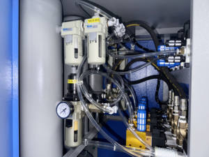 半自动500毫升1.5L塑料聚酯瓶制造机 - Product Image 4