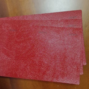 Papel de Cuero Sintético Brillante Rojo Vibrante de 120 g/m², Multitextura, con Relieve Personalizado, para Cajas de Joyería y Embalaje de Regalos - Product Image 3