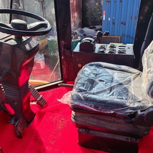 Rouleau compacteur Caterpillar CS683E d'occasion de 20 tonnes, rouleau compacteur vibrant Cat CS683E à vendre - Product Image 6