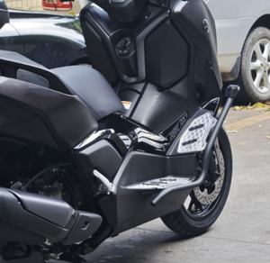Accessoires pour moto, pare-chocs de moto, barres de protection en acier inoxydable, marchepieds, adaptés à la modification des pièces XMAX300 2025 - Product Image 1