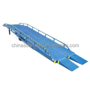 Rampas de carga plegables ajustables para patio de muelle con ajuste de elevación inclinada - Product Image 1
