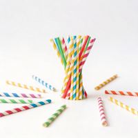 Pailles en papier jetables biodégradables personnalisables de 6 mm, 8 mm, 12 mm, avec rayures rouges et 10 couleurs variées