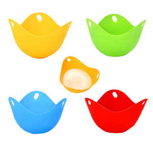 LifeTop Lot de 4 gobelets en silicone pour pocheuse d'oeufs, bols réutilisables à dégagement facile pour micro-ondes, cuisinière, pâtisserie et cuisine - Product Image 4