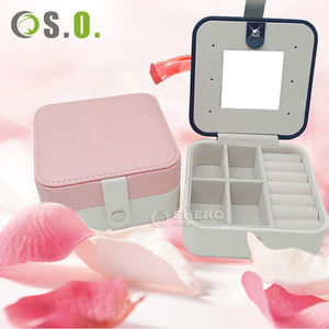 Caja de Almacenamiento de Joyas de Viaje Portátil Personalizada de Fábrica, Simple, de Cuero PU, Mini Organizador de Joyas para Aretes y Collares - Product Image 6