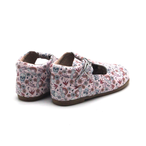 Chaussures en cuir pour enfants personnalisées avec imprimé tendance pour filles - Product Image 4