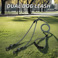 NOVIPET Laisse Rétractable Double Robuste Anti-Nœuds pour Chien, Personnalisable, en PVC Étanche, Double Crochet Durable pour la Promenade de Deux Animaux