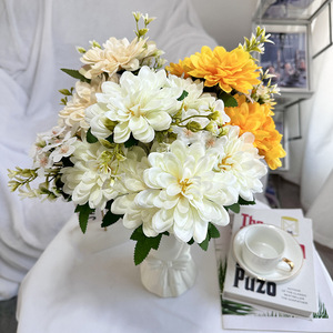 Bouquet de dahlias artificiels Queyiyi, 9 branches, arrangement de fleurs en soie pour mariage et décoration intérieure - Product Image 2