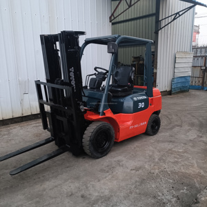 Montacargas Diésel Usado de 3 Toneladas, Tres Mástiles, 3m, Modelo 2024, Tracción en las Cuatro Ruedas, 1 Año de Garantía - Product Image 4