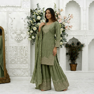 Ensemble Kurta traditionnel indien pakistanais vert pour femmes avec dupatta, tenue ethnique ample, toutes saisons, en coton - Product Image 1