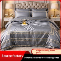 Ensemble de quatre pièces de couette rafraîchissante d'été 300TC 1,8 m (6 pi) à motif floral imprimé numériquement, teinture réactive, personnalisable, pour lit machine
