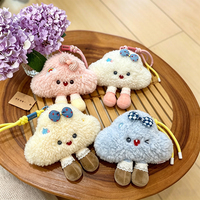 En gros Porte-clés en peluche nuage moelleux Kawaii, mini pendentif rose doux et mignon, motif chaussures en dentelle, breloque de sac personnalisable avec logo pour filles, cadeau