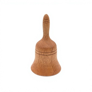 Ornement cloche en bois 1 pièce, style traditionnel, décoration de Noël pour la maison, décoration de table, forme gravée, artisanat en bois de haute qualité - Product Image 5