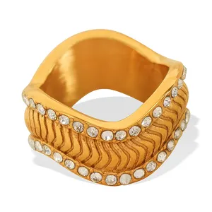 OUDIANYA JEWELRY JZ19 más Popular moda luz lujo dedo joyería ambos lados piedra ajuste onda Slash anillo