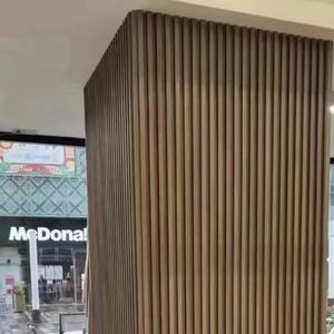 Planches de terrasse extérieures bon marché, rainurées, intérieures, en bois massif, composite bois-plastique, panneaux muraux en PVC, en vente au mètre carré - Product Image 4