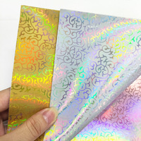 30*135cm effet Laser déjoué chaud estampillé fleur en relief holographique PU cuir pour la fabrication de sac cosmétique