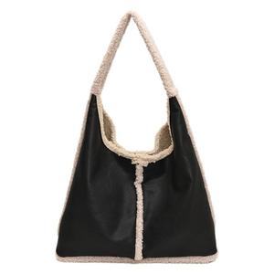 2024 nuova borsa Tote in finto <span class=keywords><strong>Shearling</strong></span> di nicchia retrò carina da <span class=keywords><strong>donna</strong></span> con chiusura a cerniera con cerniera estiva fodera in pelliccia alla moda integrata - Product Image 5