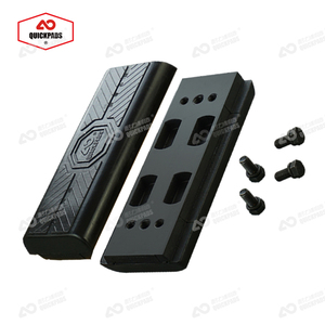 320Mm Rubberen Pad <span class=keywords><strong>Track</strong></span> Schoen Voor Volvo Rupsbanden <span class=keywords><strong>Rubber</strong></span> <span class=keywords><strong>Track</strong></span> Pads Voor Abg423 - Product Image 4