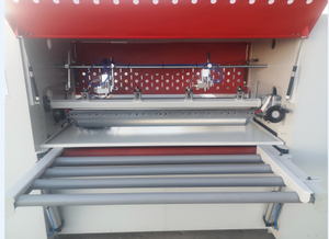 מכונות לייצור חלונות ודלתות, קו למינציה אוטומטי של דלתות עץ HDF עם דבק PUR חם, מכונת ייצור דלתות - Product Image 4