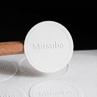 Étiquettes d'emballage personnalisées, imperméables, à forte adhérence, avec logo imprimé, texture spéciale, papier artistique, gaufrage 3D, forme irrégulière