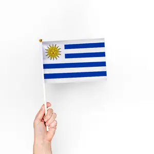 Penjualan langsung pabrik bendera tangan 14x21cm Mini melambai bendera tangan kustom Uruguay bendera tangan untuk aktivitas acara