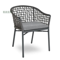 Chaises d'extérieur françaises Métal Aluminium Corde d'extérieur Gris Ratan Canapé Résine Osier Blanc Empilable Pe Aluminium Rotin Chaise de jardin