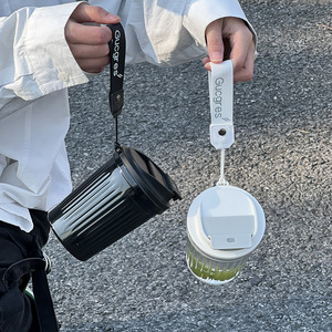 Hao Cai Portable Plastic Cup With Flip Lid Leak Proof Coffee Mug For Home Office Gift Use - Product Image 2
