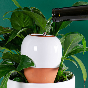 Tapa cónica blanca de cerámica de aumento diario para filtración de agua Herramienta perezoso de riego de jardinería de suelo rojo Disponible exclusivamente <span class=keywords><strong>en</strong></span> <span class=keywords><strong>Amazon</strong></span> - Product Image 2