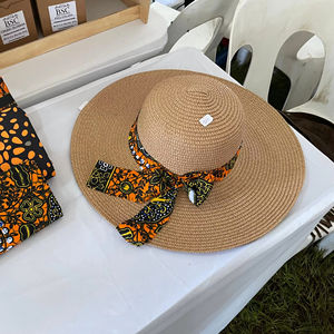 Bonnets d'hiver pour adultes en laine 100% jacquard tricotés à la main, artisanat zambien, MNAK Fashion Thrills - Product Image 1