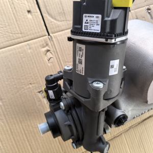 Le nouvel ensemble <span class=keywords><strong>de</strong></span> <span class=keywords><strong>direction</strong></span> électrique-hydraulique 712W46200-1616 pour SITRAK - Product Image 5