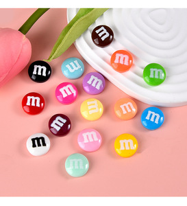 HENGXIN Hot Selling DIY Ornamente Zubehör 3D Mini Multi color <span class=keywords><strong>M</strong></span> Schokoladen tropfen Harz Charms für Schleim füller Handwerk - Product Image 5