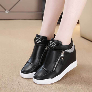 <span class=keywords><strong>Sneakers</strong></span> con aumento <span class=keywords><strong>interno</strong></span> Casual con suola spessa <span class=keywords><strong>tacco</strong></span> alto nuove scarpe bianche eleganti con taglio alto per le donne - Product Image 4