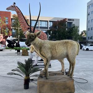 Herbe de la Terre animée et personnalisable, réaliste, en forme de troupeau d'antilopes tibétaines, avec éléments métalliques, pour usage public intérieur/extérieur : centres commerciaux, aéroports, parcs de safari - Product Image 4