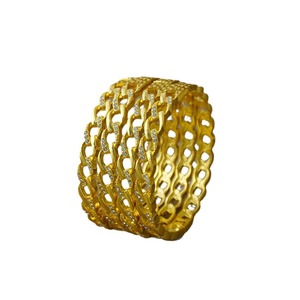ดรอปชิปปิ้ง ดูไบ กำไลข้อมือผู้หญิงทรงกลม ดีไซน์ทันสมัย ชุบทอง 24K คุณภาพพรีเมียมสุดหรู ทำจากสแตนเลสสตีล เหมาะสำหรับงานปาร์ตี้ - Product Image 6