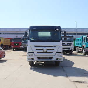 รถบรรทุกซีเมนต์ที่ผลิตจากโรงงานเป็นเครื่องผสมที่ทนทานและราคาไม่แพงเครื่องผสมปูนซีเมนต์ยอดนิยมคือเครื่องผสมที่ประหยัดเชื้อเพลิง - Product Image 4