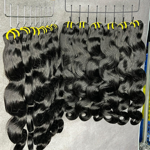 Extensiones de Cabello Ondulado Natural Camboyano sin Procesar con Cutícula Alineada, Cabello Virgen Crudo en Paquetes al por Mayor <span class=keywords><strong>para</strong></span> Vendedores - Product Image 3