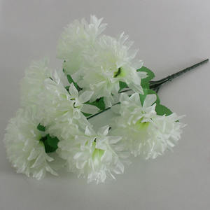 Venta caliente flores de crisantemo artificial Barato 7 cabezas Flor de seda Tela funeraria Ramo de flores artificiales para tumba - Product Image 4