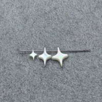 Perhiasan Mutiara Bentuk Bintang Empat Ujung Ukiran CNC Laris Manis, Cangkang Alami untuk Kalung & Gelang DIY