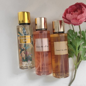 สเปรย์ฉีดตัวขายส่ง 250 มล. กลิ่นหอมติดทนนาน น้ำหอมผู้หญิง กลิ่นดอกไม้หวานซ่อนความหอม สเปรย์ฉีดตัว บอดี้มิสต์ น้ำหอม - Product Image 6
