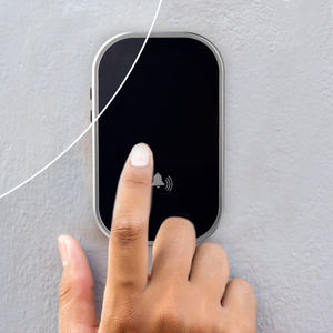 <span class=keywords><strong>Sonnette</strong></span> <span class=keywords><strong>sans</strong></span> <span class=keywords><strong>fil</strong></span> moderne et minimaliste, durable, à piles, avec un portée de transmission de 200 m et un changeur de voix - Product Image 2