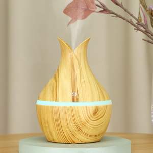 JCSY-066C เครื่องทำความชื้นแบบสองกลีบ 300 มล. ใช้พลังงานจากยูเอสบี ลายไม้สีอ่อน ใช้ในบ้านและสำนักงาน - Product Image 4