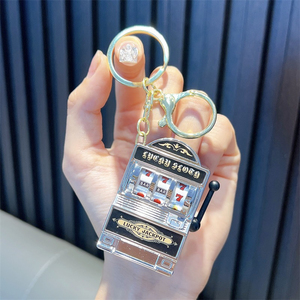 LLavero <span class=keywords><strong>de</strong></span> juguete <span class=keywords><strong>de</strong></span> fruta <span class=keywords><strong>de</strong></span> Color brillante llavero <span class=keywords><strong>de</strong></span> juego <span class=keywords><strong>de</strong></span> máquina <span class=keywords><strong>de</strong></span> lotería para máquina <span class=keywords><strong>de</strong></span> garra - Product Image 4