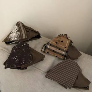 Pinza de Pelo Coreana con Diseño de Rayas de Tela Francesa, Estilo Maillard, Pinza de Tiburón, Nuevo Estilo, Accesorios Elegantes para el Cabello para Mujer - Product Image 1