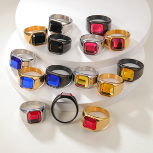 Bague de fiançailles en acier titane avec zircone cubique brillante de luxe, plaquée or 18 carats PVD, bijoux tendance imperméables - Product Image 6